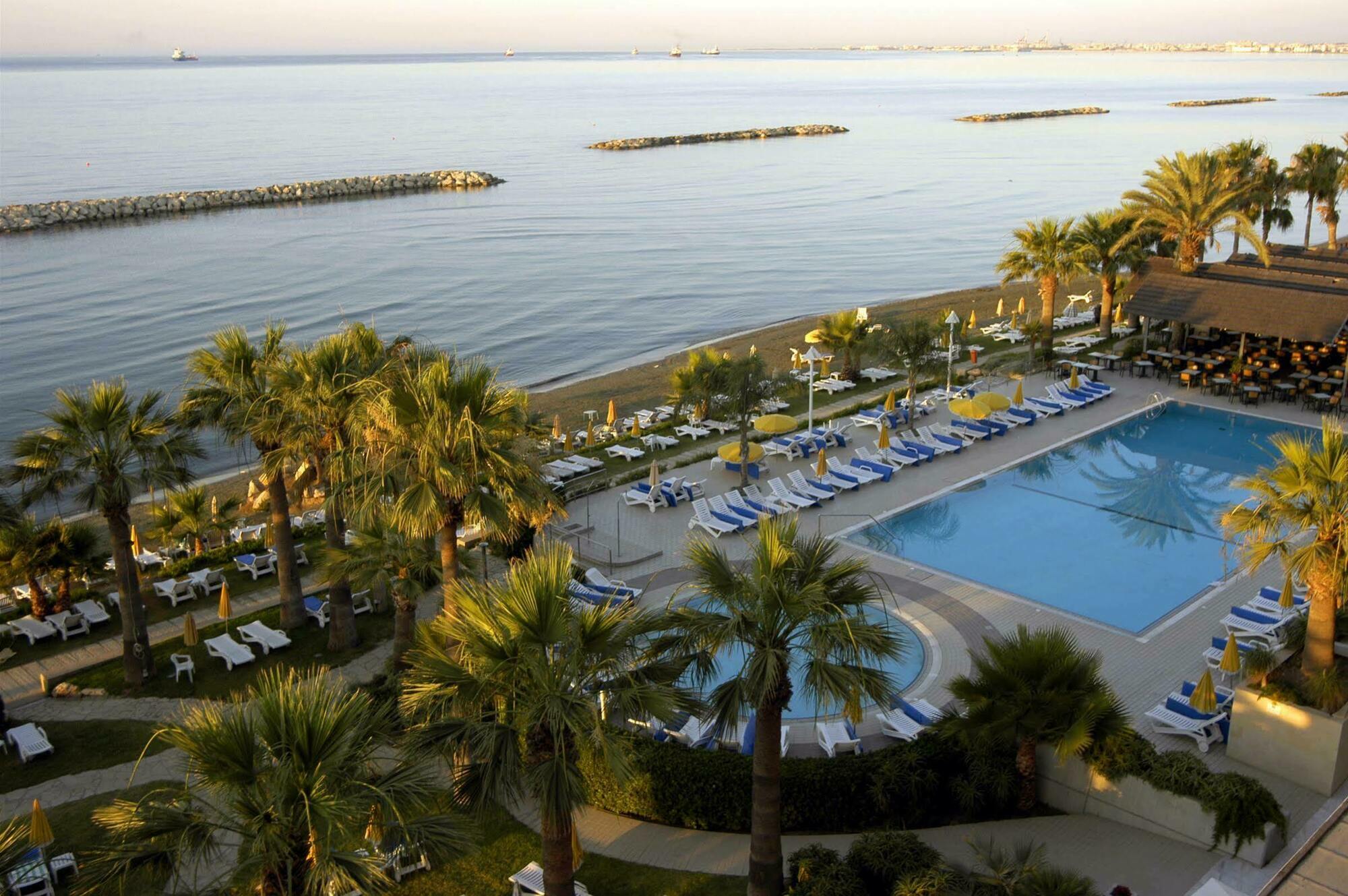 Palm Beach Hotel & Bungalows Larnaca Fasilitas foto